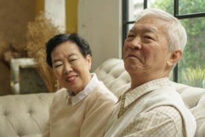 枚方市で“歳を重ねても噛める”を守る選択｜高齢者のための予防歯科が注目される理由